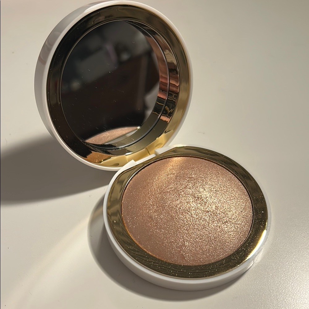 EM Cosmetics - Sunscape Highlighter in Clarity